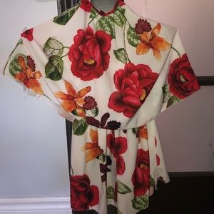 NEVER WORN - From Italy, flowery romper
